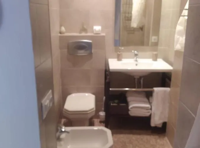 Atico Muy Luminoso En El Casco Antiguo Apartmán