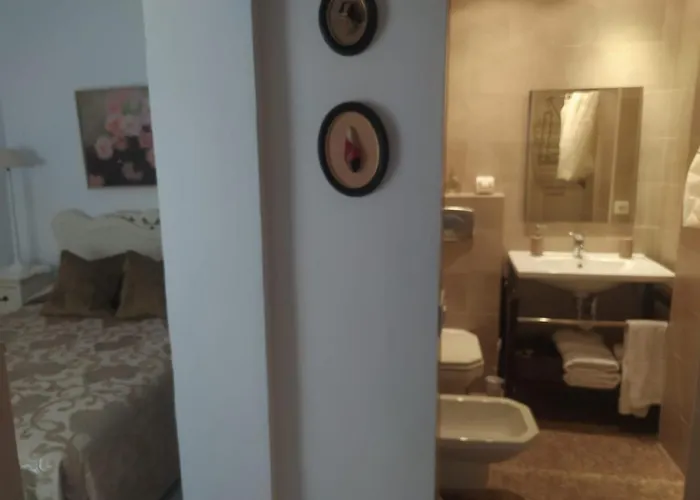 Atico Muy Luminoso En El Casco Antiguo